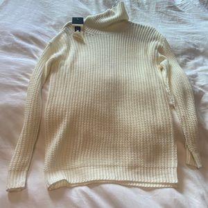 White turtleneck sweater